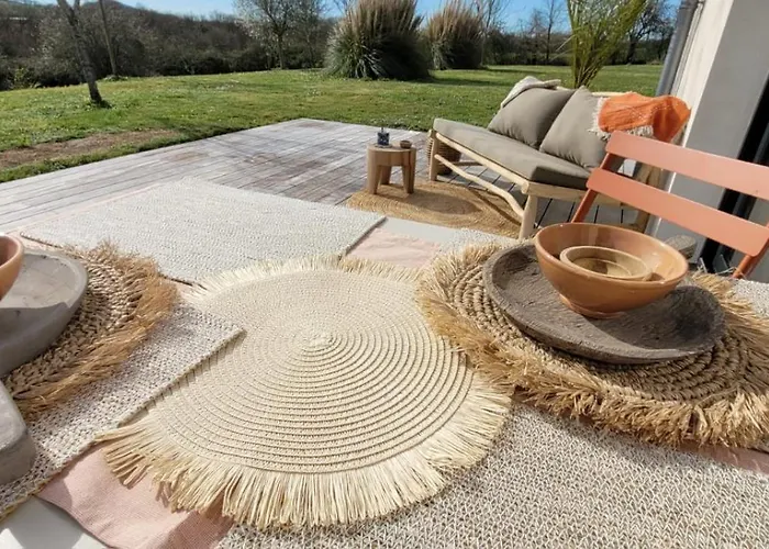 Sunny Oasis 아파트 *